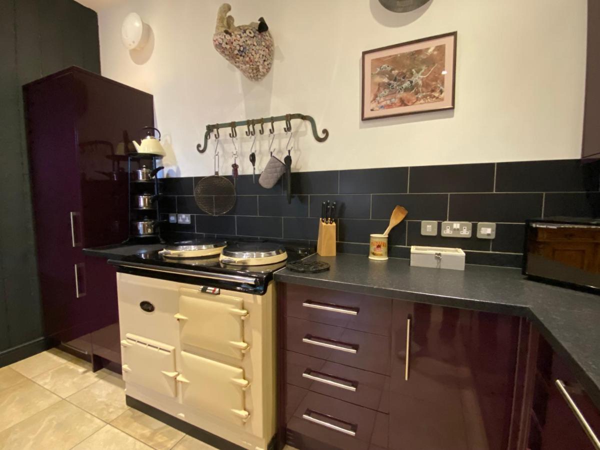 Betsey Trotwood. Historic Stylish 2-Bed Cottage. Blundeston Exterior foto